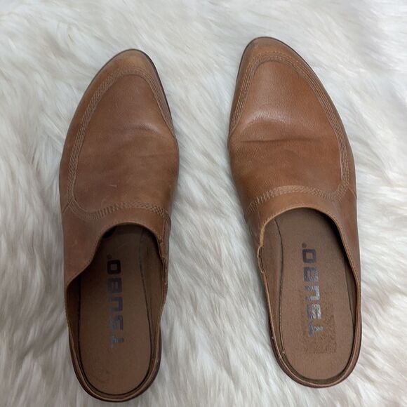 Tsubo Edom Tan Leather Wedge Clogs Sz 10 - Picture 3 of 6